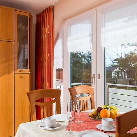 Haus Duenenglueck Whg. 23, Teilseesicht * Cuxhaven